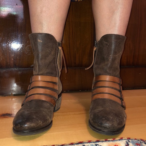 Coque Terra booties - Picture 1 of 5